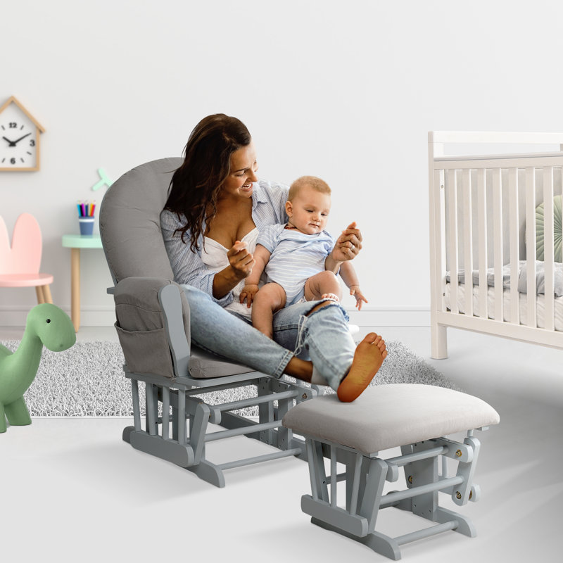 Chair for breastfeeding baby online